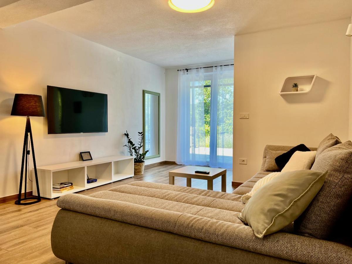 Apartment Zen Zgornje Skofije ภายนอก รูปภาพ